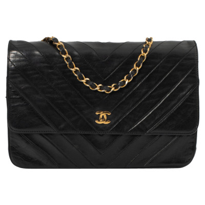 Chanel Timeless Classic Leather in Black