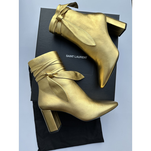SAINT LAURENT Damen Stiefel aus Leder in Gold Größe: EU 40