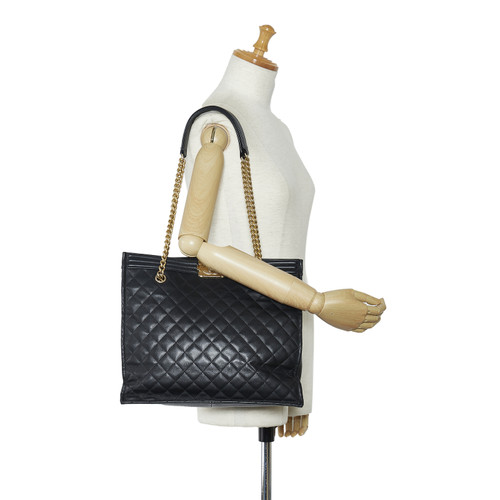 CHANEL Women's Tote bag Leather in Black
