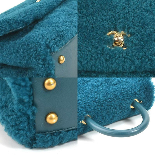 CHANEL Damen Coco Handle Bag aus Pelz in Blau