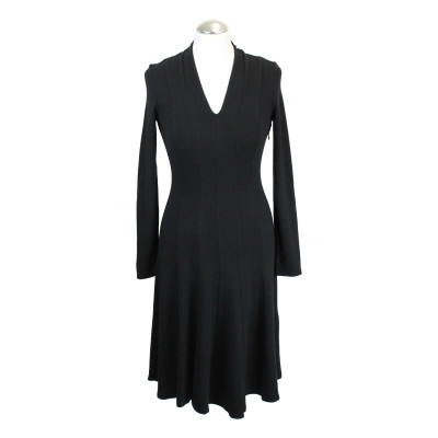L.K. Bennett Kleid aus Viskose in Schwarz