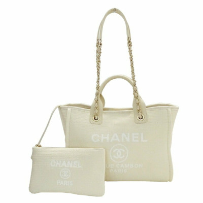 Chanel Deauville aus Canvas in Gold