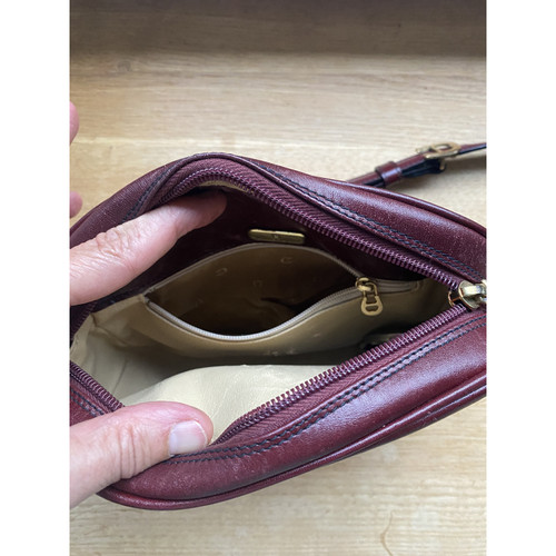 AIGNER Damen Handtasche aus Leder in Bordeaux | Second Hand