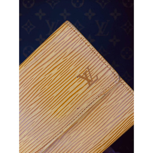 Louis Vuitton Tassil Yellow Epi Leather Elise Wallet Louis Vuitton