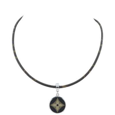 Louis Vuitton Necklace Canvas in Brown