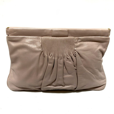Miu Miu Clutch Bag Leather in Fuchsia