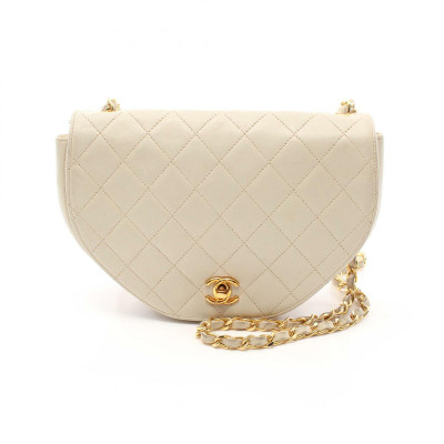Chanel Shoulder bag in White
