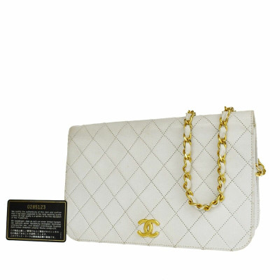 Chanel Wallet on Chain Leather in Gold