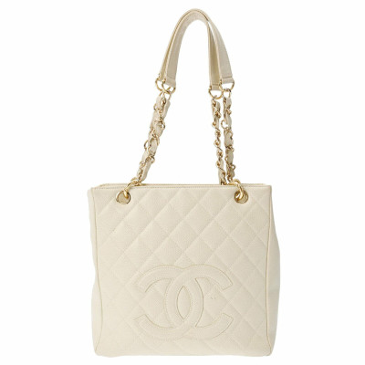Chanel Shopping Tote Leather in Gold