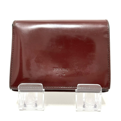 Prada Bag/Purse Patent leather in Bordeaux