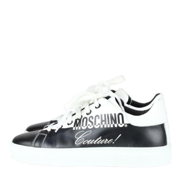 Moschino Sneakers aus Leder