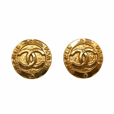 Chanel Earring Gilded in Gold