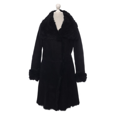 Mabrun Jacke/Mantel aus Pelz in Schwarz