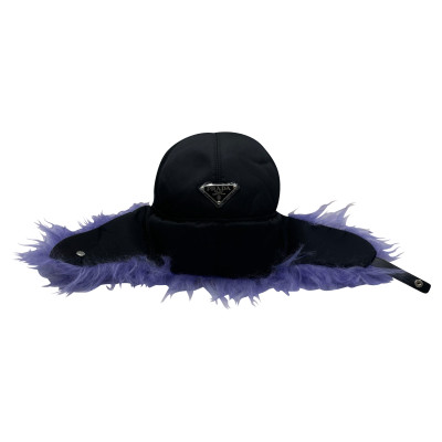 Prada Hut/Mütze aus Canvas in Schwarz