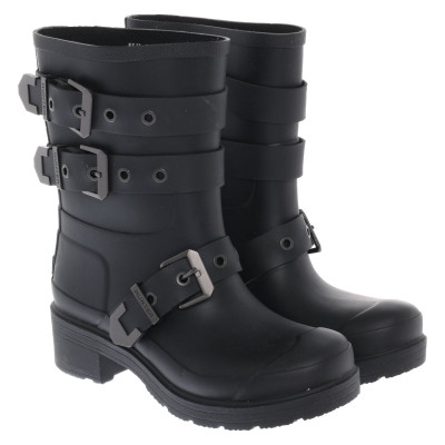 Hunter Ankle boots in Black