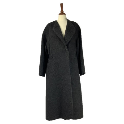 Mani Jacket/Coat in Grey