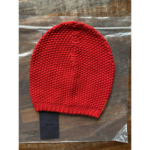 PRADA Damen Hut/Mütze aus Wolle in Rot | Second Hand