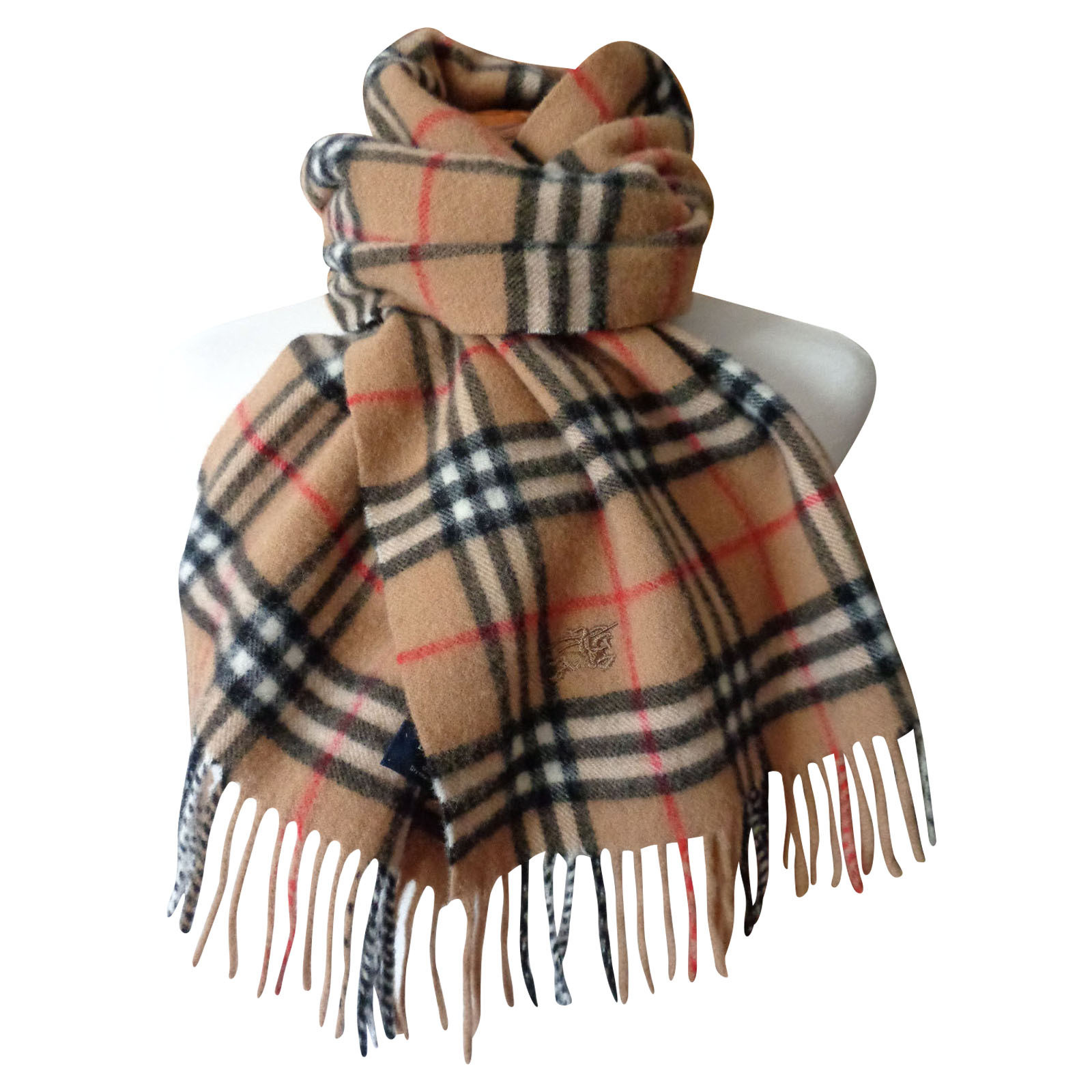 BURBERRY Women's Schal/Tuch aus Wolle | Second Hand