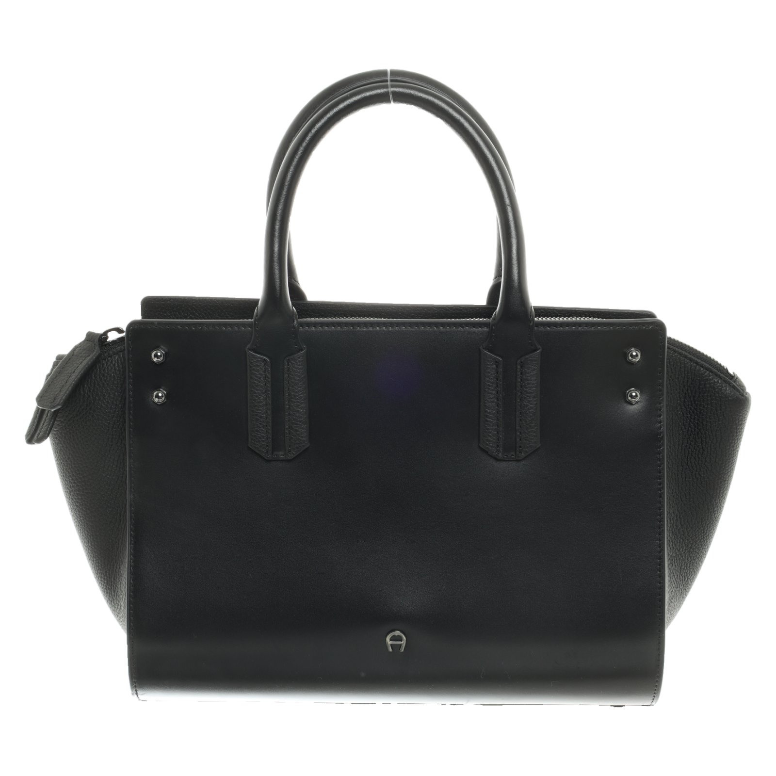 Aigner Handtasche aus Leder in Schwarz - Second Hand Aigner Handtasche aus  Leder in Schwarz gebraucht kaufen für 225€ (7740362)