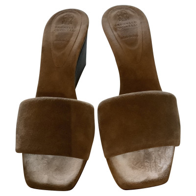 Brunello Cucinelli Wedges Suede in Taupe