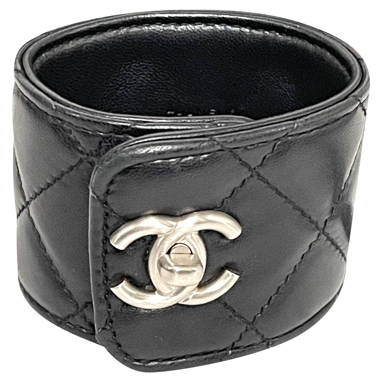 Chanel Armreif/Armband aus Leder in Schwarz - Second Hand Chanel Armreif/ Armband aus Leder in Schwarz gebraucht kaufen für 995€ (7669101)