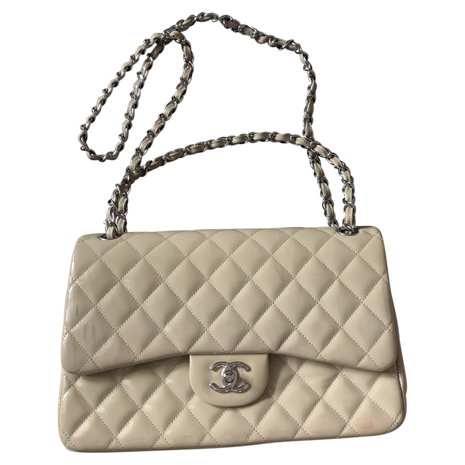 Chanel Classic Flap Bag Jumbo aus Lackleder in Beige - Second Hand Chanel  Classic Flap Bag Jumbo aus Lackleder in Beige gebraucht kaufen für 3800€  (7137560)