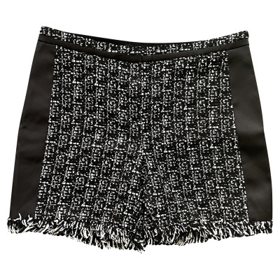 Karl Lagerfeld Shorts in Black