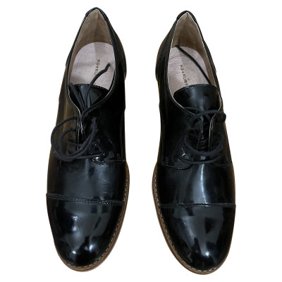 Kurt Geiger Chaussures à lacets en Cuir verni en Noir