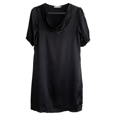 0039 Italy Kleid aus Seide in Schwarz