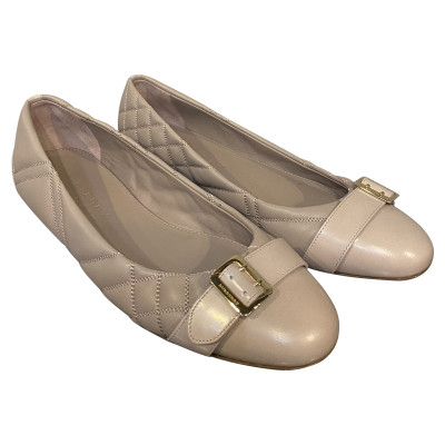 Burberry Slippers/Ballerinas Leather in Nude