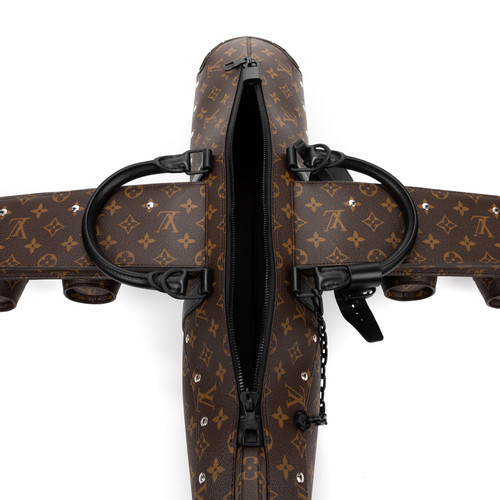 Louis-Vuitton-Tasche in Flugzeugform: Preis im Höhenflug
