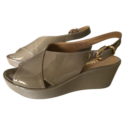 A. Testoni Wedges Leather in Olive