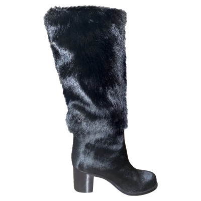 Chanel Boots Fur in Black
