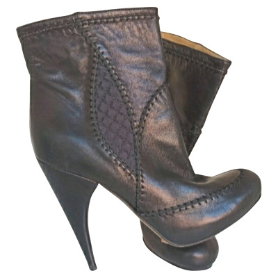 John Galliano Ankle boots Leather in Black