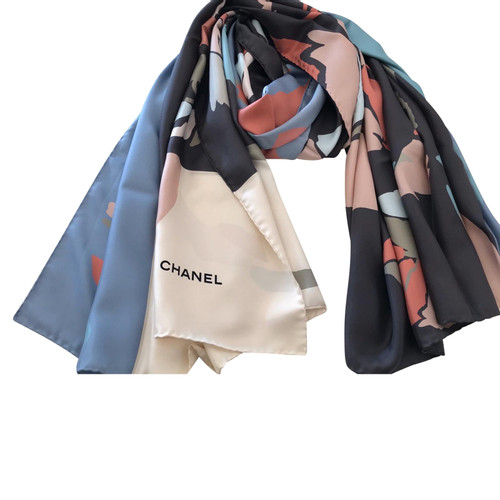 chanel chain scarf