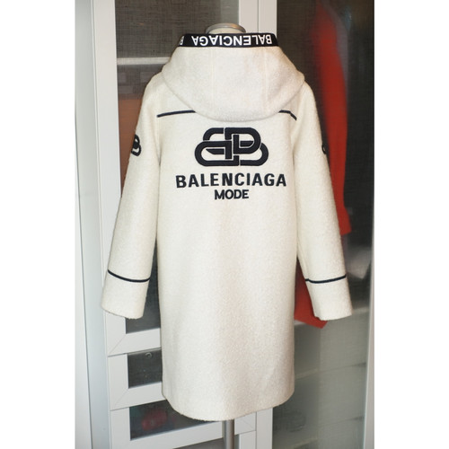 BALENCIAGA Women's Jacke/Mantel Size: DE 38 | Second Hand