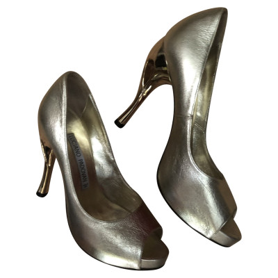 Luciano Padovan Pumps/Peeptoes Leather in Gold