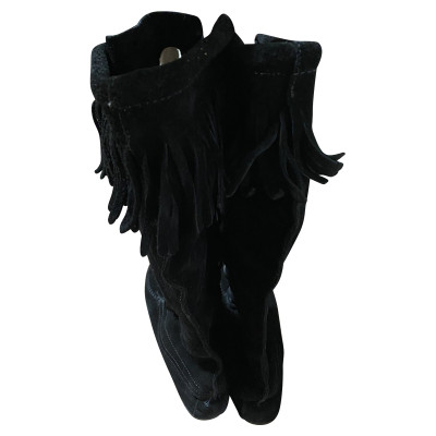 Minnetonka Boots Suede in Black