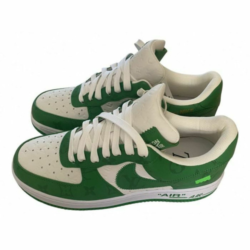 LOUIS VUITTON Damen Sneakers aus Leder in Grün Größe: UK 7