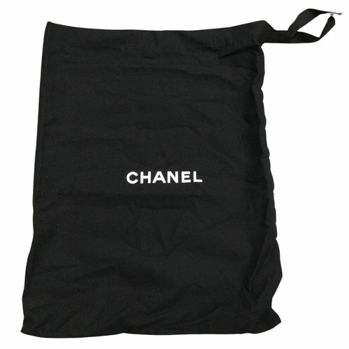 Chanel Umhängetasche aus Leder in Orange