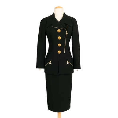 Chanel Jacket/Coat Wool in Black