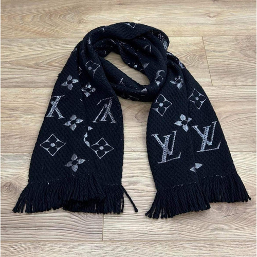 Louis Vuitton Sjaals en doeken - Tweedehands Louis Vuitton Sjaals en doeken  - Louis Vuitton Sjaals en doeken tweedehands online kopen - Louis Vuitton  Sjaals en doeken Outlet Online Shop