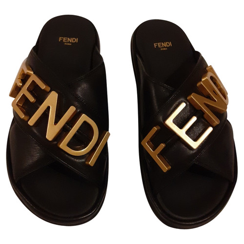 FENDI Dames Sandalen aus Leder in Schwarz in Maat: EU 38