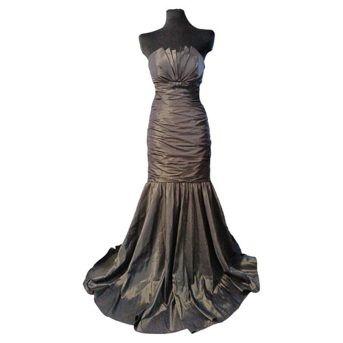 VALENTINO GARAVANI Women's Dress in Khaki Size: IT 42