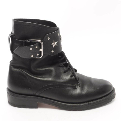 Red (V) Ankle boots Leather in Black