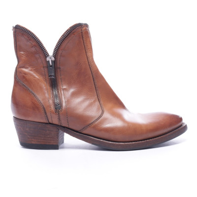 Pantanetti Ankle boots Leather in Brown