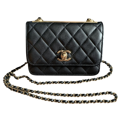 CHANEL Damen Trendy CC Shoulder Bag aus Leder in Schwarz