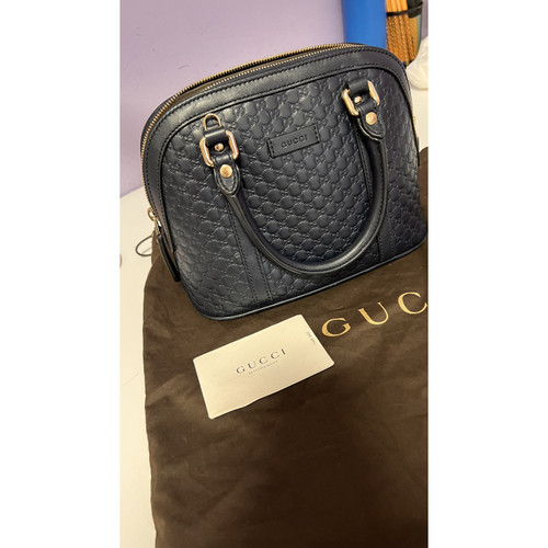 GUCCI Femme Guccissima Dome Bag en Cuir en Bleu