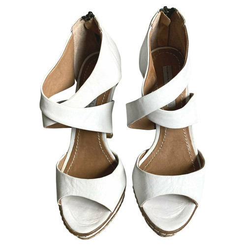 TOSCA BLU Women's Sandalen aus Leder in Weiß Size: EU 35