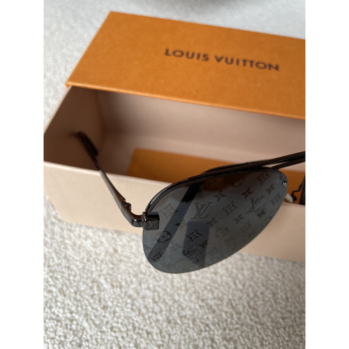 LOUIS VUITTON Women's Sonnenbrille in Schwarz